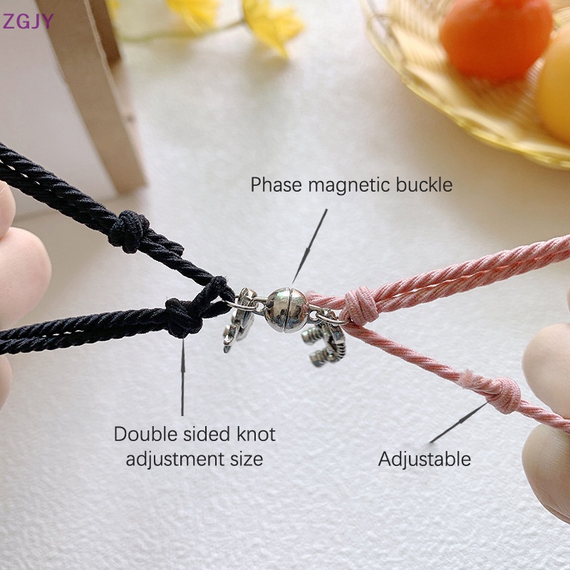 1 Cặp Vòng Tay Dây Bện Mặt Hình Phi Hành Gia Có Khóa Nam Châm Thời Trang Cho Cặp Đôi / Bạn Bè Mới