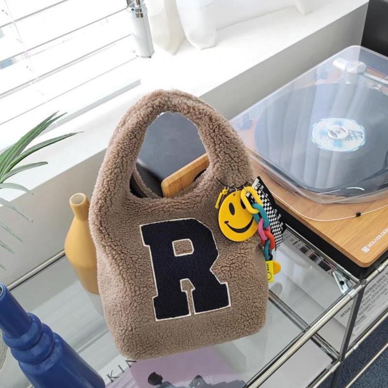 Túi Xách Lông Cừu Cỡ Lớn Thêu Họa Tiết Thời Trang Mùa Đông Cho Nữ