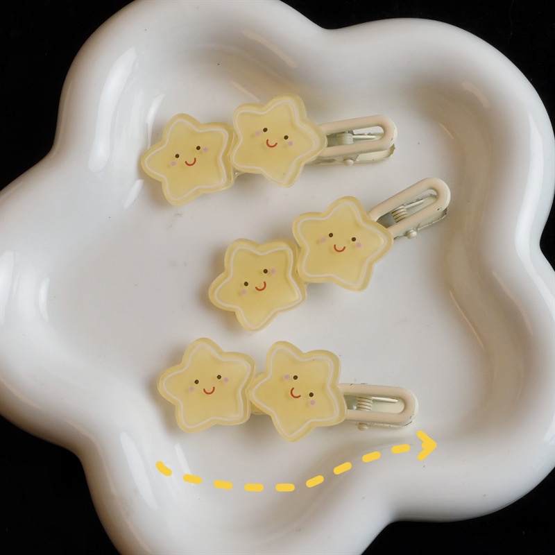 Kẹp Tóc Hình Ngôi Sao Năm Cánh Dễ Thương Cho Nữ