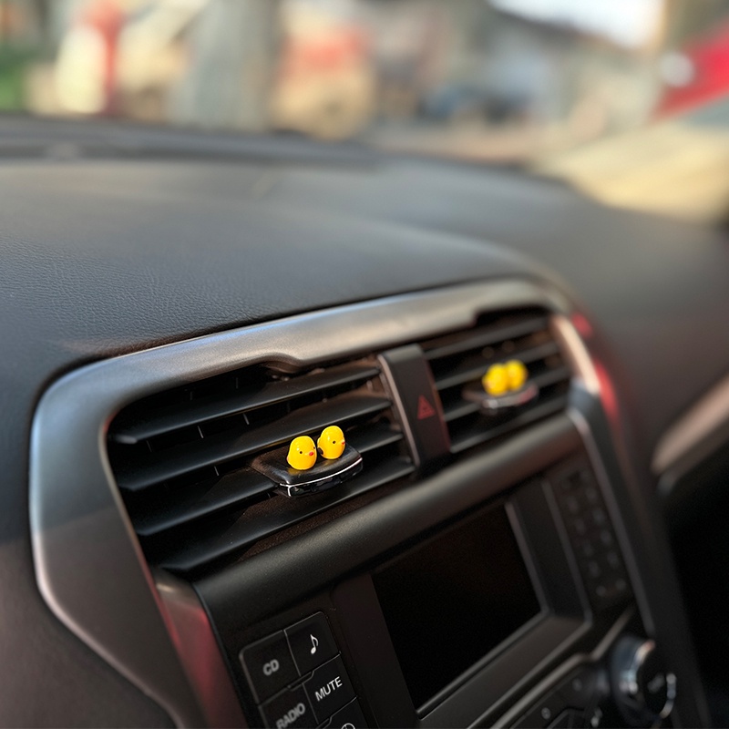 Bộ 20 Đồ trang trí Gà Con Mini Dễ Thương Dùng Trang Trí Gương Chiếu Hậu Xe Hơi