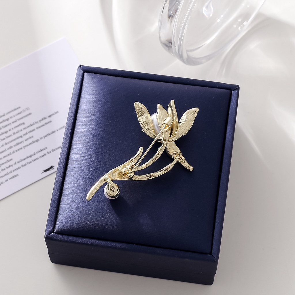 Ghim Cài Áo Hình Hoa Lan Đính Ngọc Trai Cao Cấp Dễ Phối Đồ Thời Trang Cho Nam Và Nữ