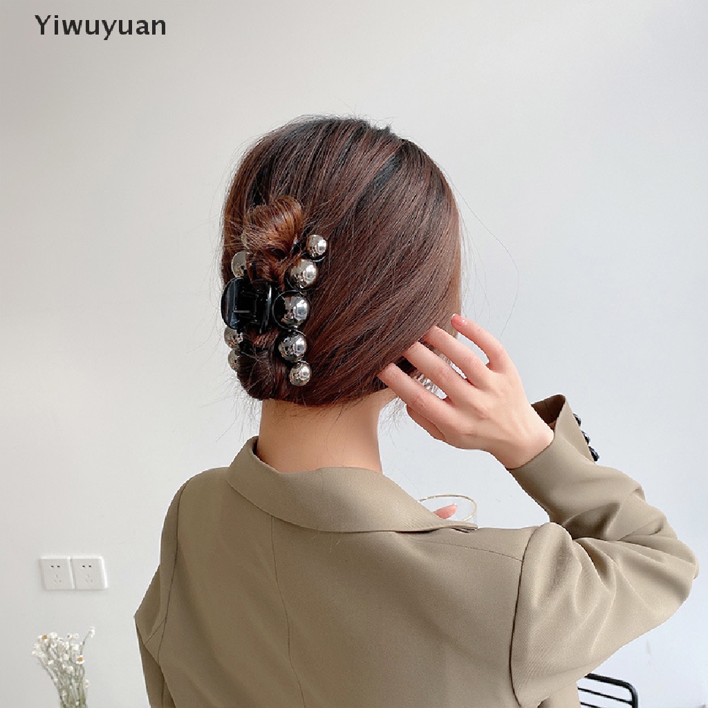 &lt; Yiwuyuan &gt; Kẹp Tóc Càng Cua Lớn Bằng Acrylic Đính Ngọc Trai Đen Thời Trang Cho Nữ Giảm Giá