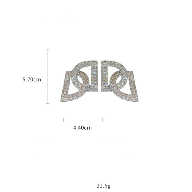1 Đôi Bông Tai Hình Chữ Đính Kim Cương Phong Cách Âu Mỹ Thời Trang