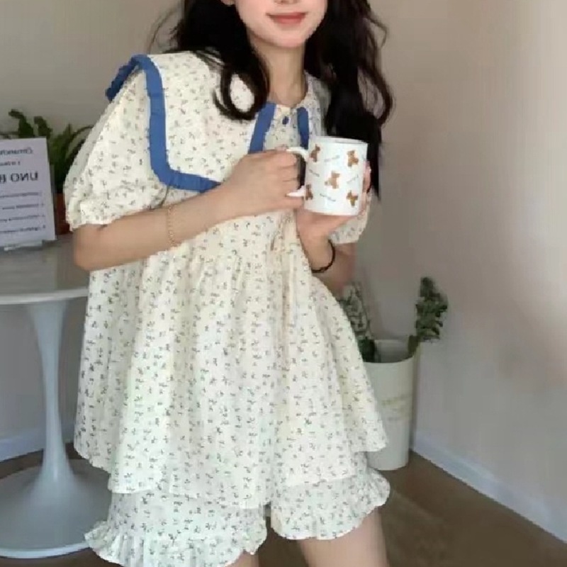 Bộ Đồ Ngủ Cổ Búp Bê Dáng Rộng Họa Tiết Hoa Dễ Thương Cho Nữ La228