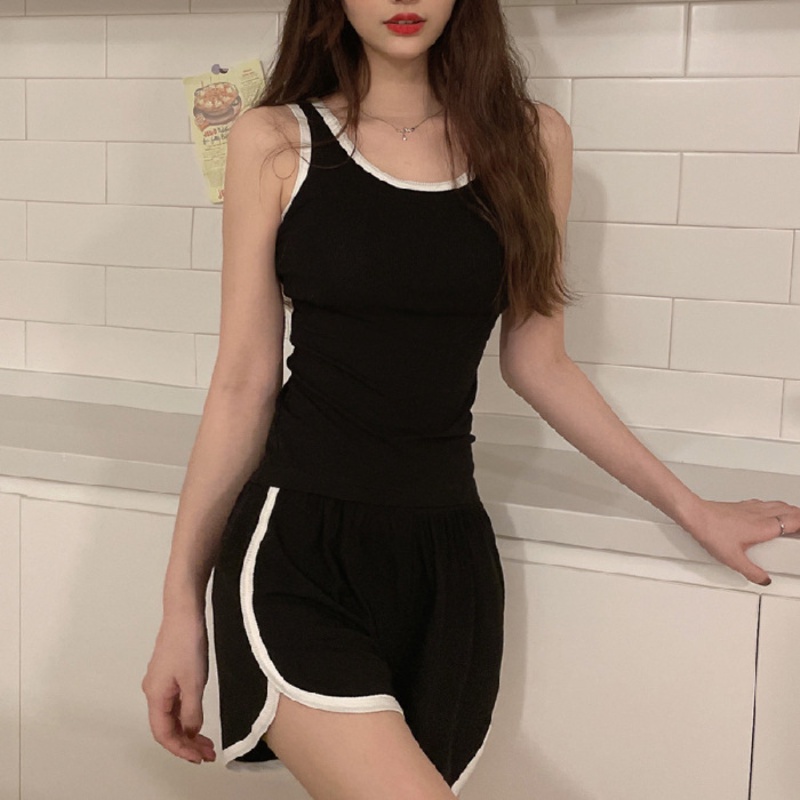 Bộ Đồ Ngủ Áo Sát Nách Phối Quần Short Vải Cotton Thời Trang Cho Nữ La303