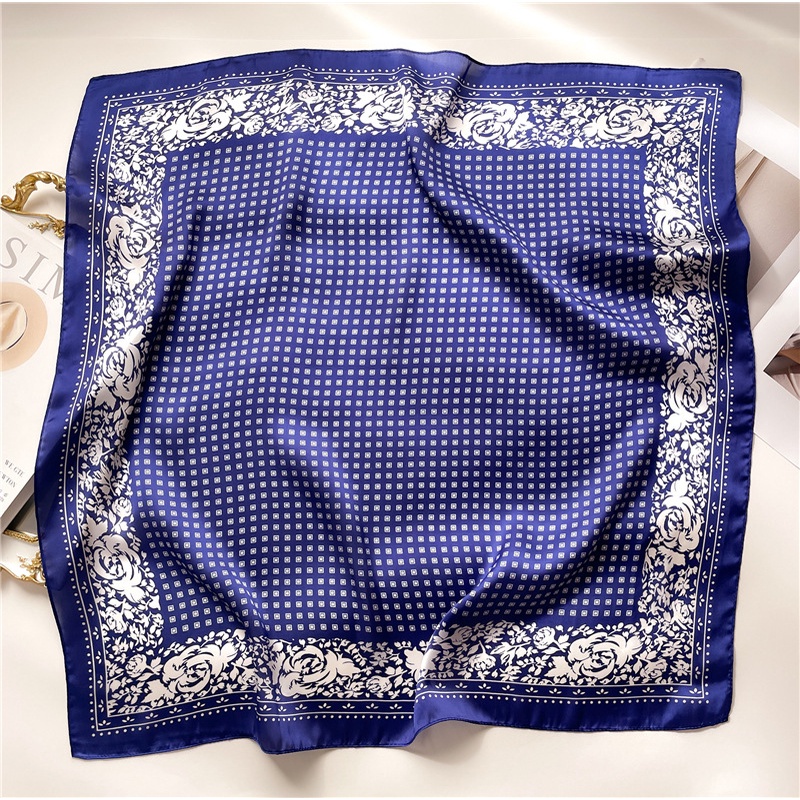 Khăn Choàng Cổ Nhỏ Hình Vuông Sọc Caro Bằng Lụa Màu Sắc Phù Hợp Cho Nhảy Hip Hop