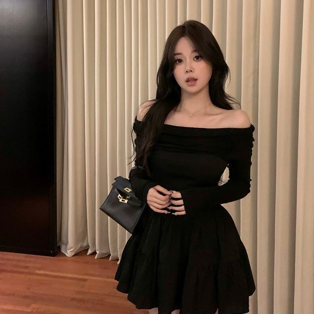 Đầm Tay Dài Hở Vai Thời Trang Quyến Rũ Cho Nữ