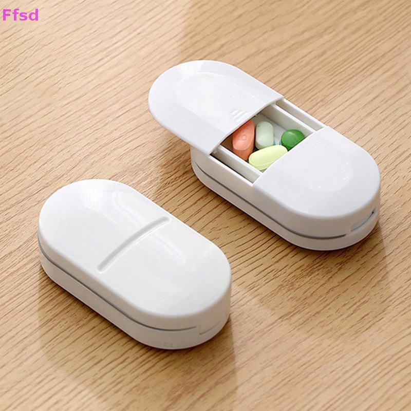 {Ffsd} Hộp Đựng Thuốc / Vitamin Chia Ngăn Di Động Tiện Lợi Cho Du Lịch * Bán Chạy