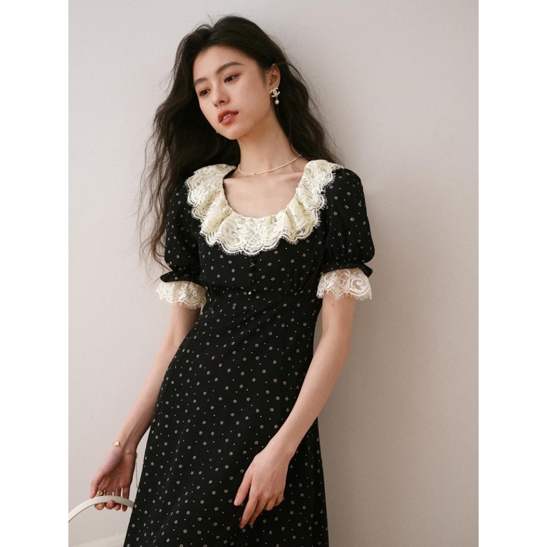 Đầm Tay Ngắn Cổ Lá Sen Màu Đen Phong Cách Pháp Thời Trang Mùa Hè 2023 LT4S