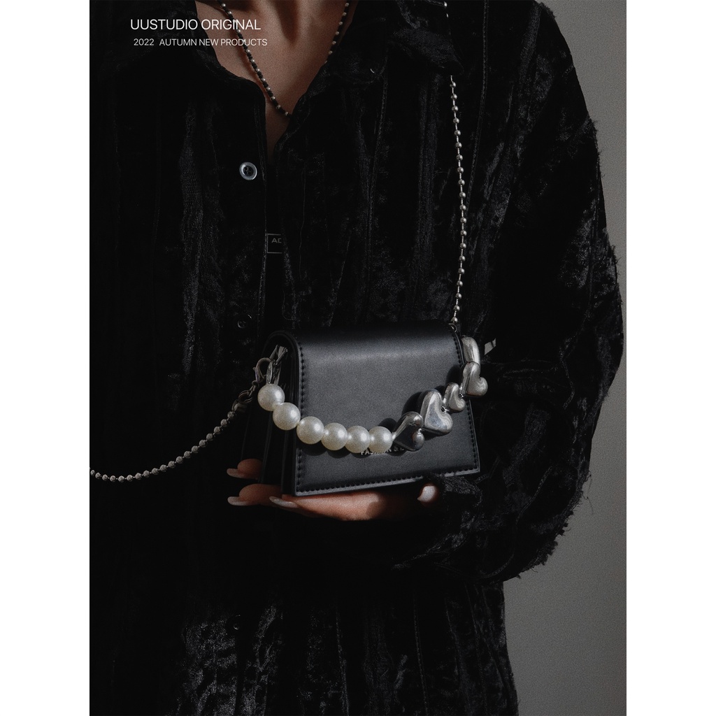 Túi Đeo Chéo Mini AGB Đính Hạt Trái Tim Thiết Kế Ngọt Ngào Dòng Niche