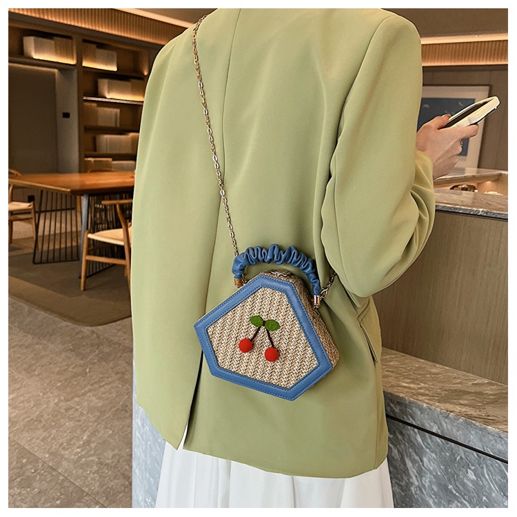 Túi Đeo JASMIN NOIR Chéo Đan Cói Hình Trái Cherry Phối Dây Xích Thời Trang Nữ