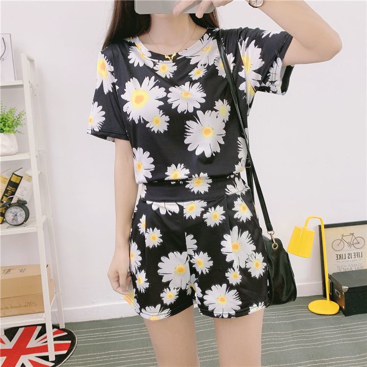 Bộ Áo Thun Tay Ngắn Dáng Rộng + Quần Short Thời Trang Mùa Hè 2023 Phong Cách Hàn Quốc Cho Nữ