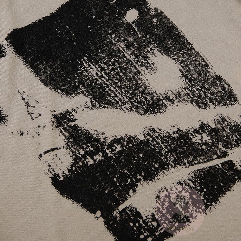 Áo Thun Nữ Ngắn Tay Cổ Tròn In Hình Trừu Tượng