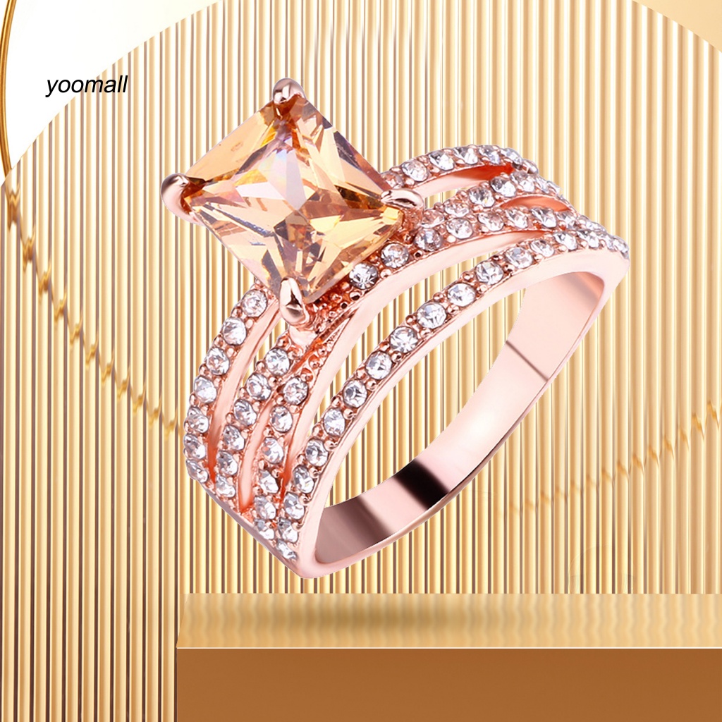 Nhẫn Cưới Mạ Điện Nhiều Lớp Mặt Vuông Đính Đá