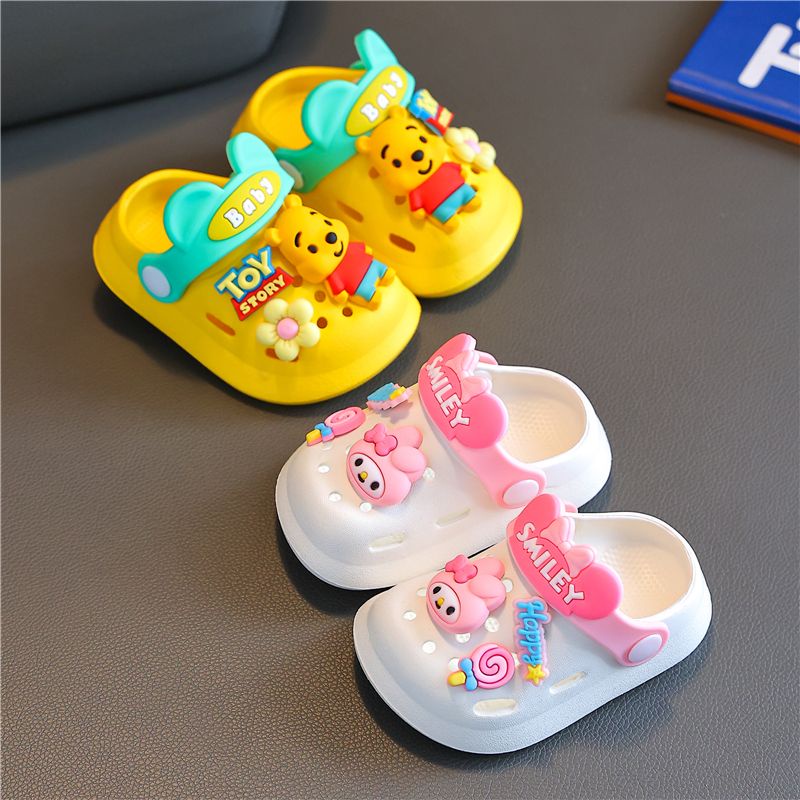 Dép Sandal Đục Lỗ Đế Mềm Chống Trượt In Hình Hoạt Hình Thời Trang Mùa Hè Cho Bé Trai