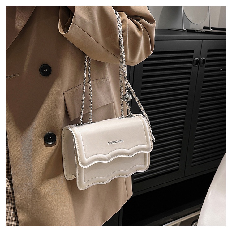 Túi Xách Đeo Vai Hình Vuông Cỡ Nhỏ Phối Dây Đeo Sợi Xích Thời Trang Cho Nữ túi xách nữ túi đeo chéo túi xách đeo chéo nữ đẹp đi chơi