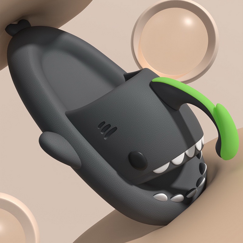 KANCOOL  Dép Đi Trong Nhà Tắm Đế Dày Mềm Mại Hình Cá Mập Đáng Yêu