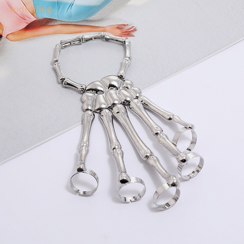 Vòng Tay Bản Rộng Hình Bộ Xương Bàn Tay Phong Cách Gothic Punk