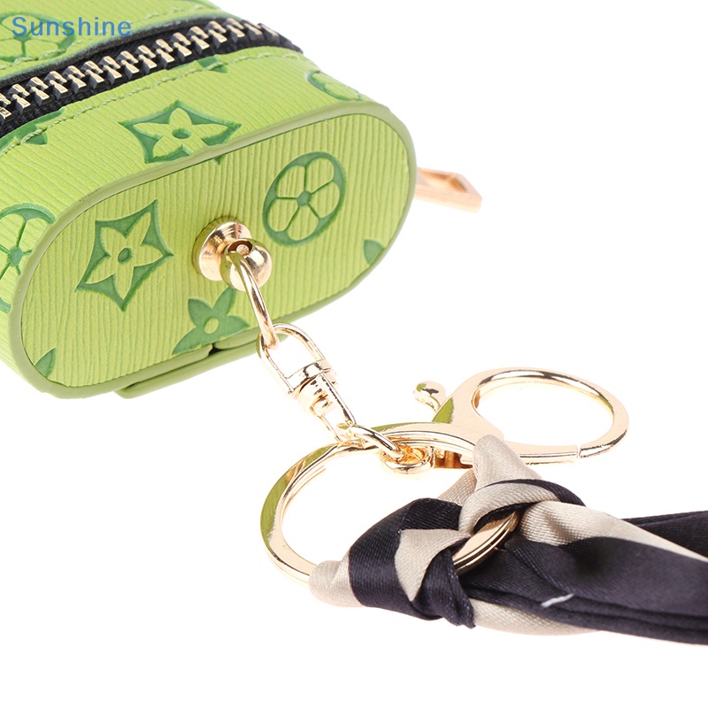 Móc Chìa Khóa Bằng Da Mặt Hình Đôi Môi Độc Đáo