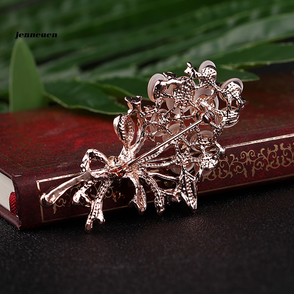 Ghim Cài Áo Đính Đá Thiết Kế Tinh Tế Thời Trang Cho Nữ