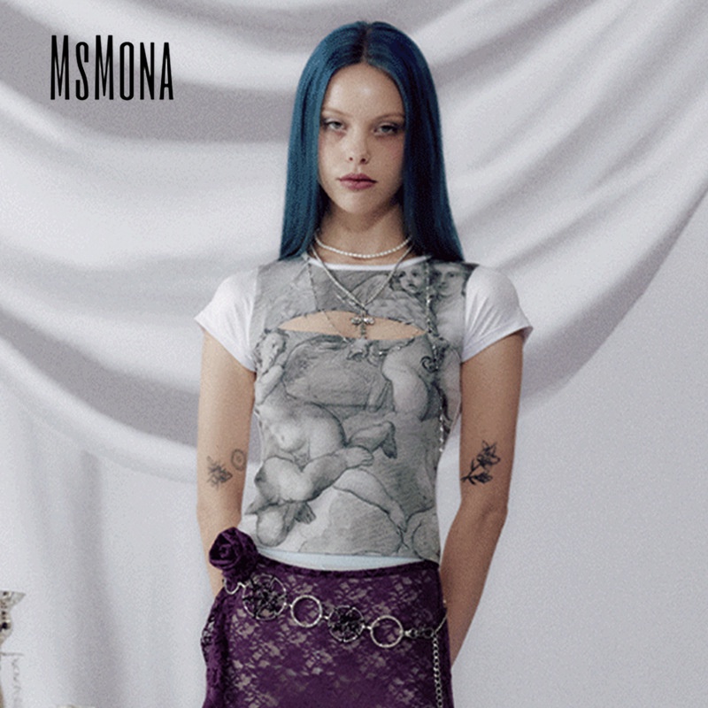 Áo Thun Dáng Ôm In Nhân Vật Khoét Lỗ Thời Trang 2023 Cho Nữ