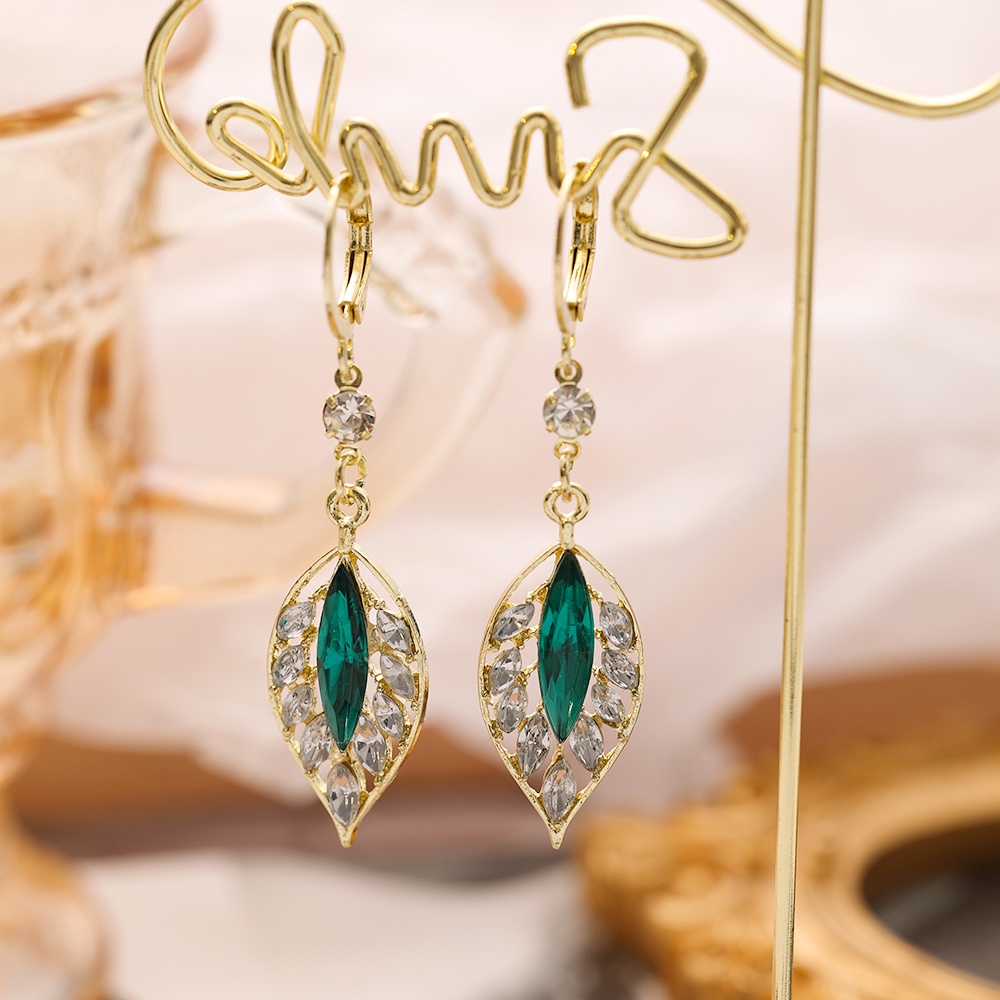 Bông Tai Hợp Kim Hình Lá Đính Đá Zircon Màu Xanh Lá Cây Sang Trọng Phong Cách Hàn Quốc Thời Trang Cho Nữ