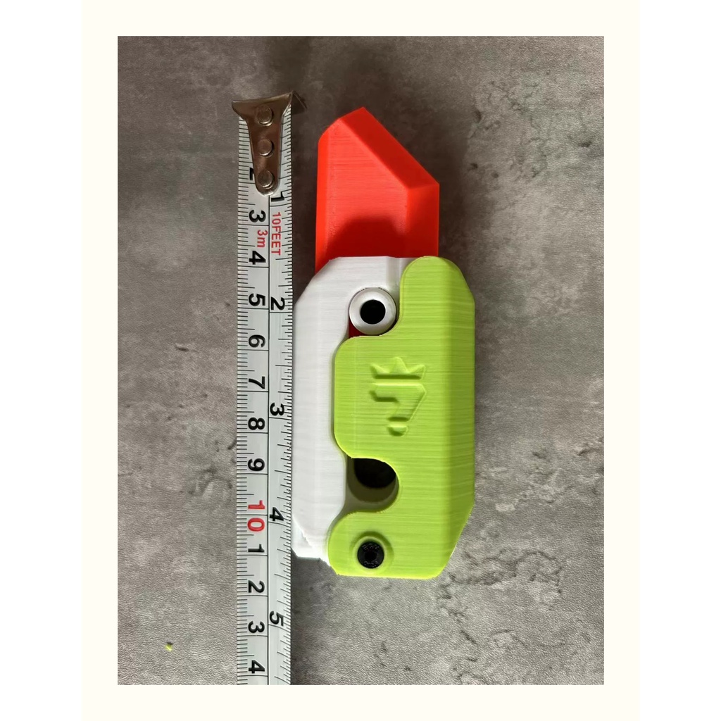 Thẻ Đồ Chơi Giảm Trọng Lực Hình Cà Rốt Dao In 3D Dễ Thương