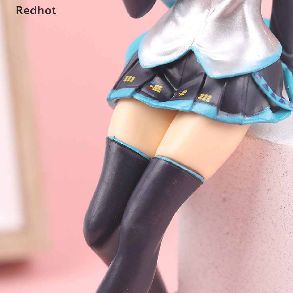1 Mô Hình Nhân Vật Hatsune Miku Ngồi Dài 12 / 17CM