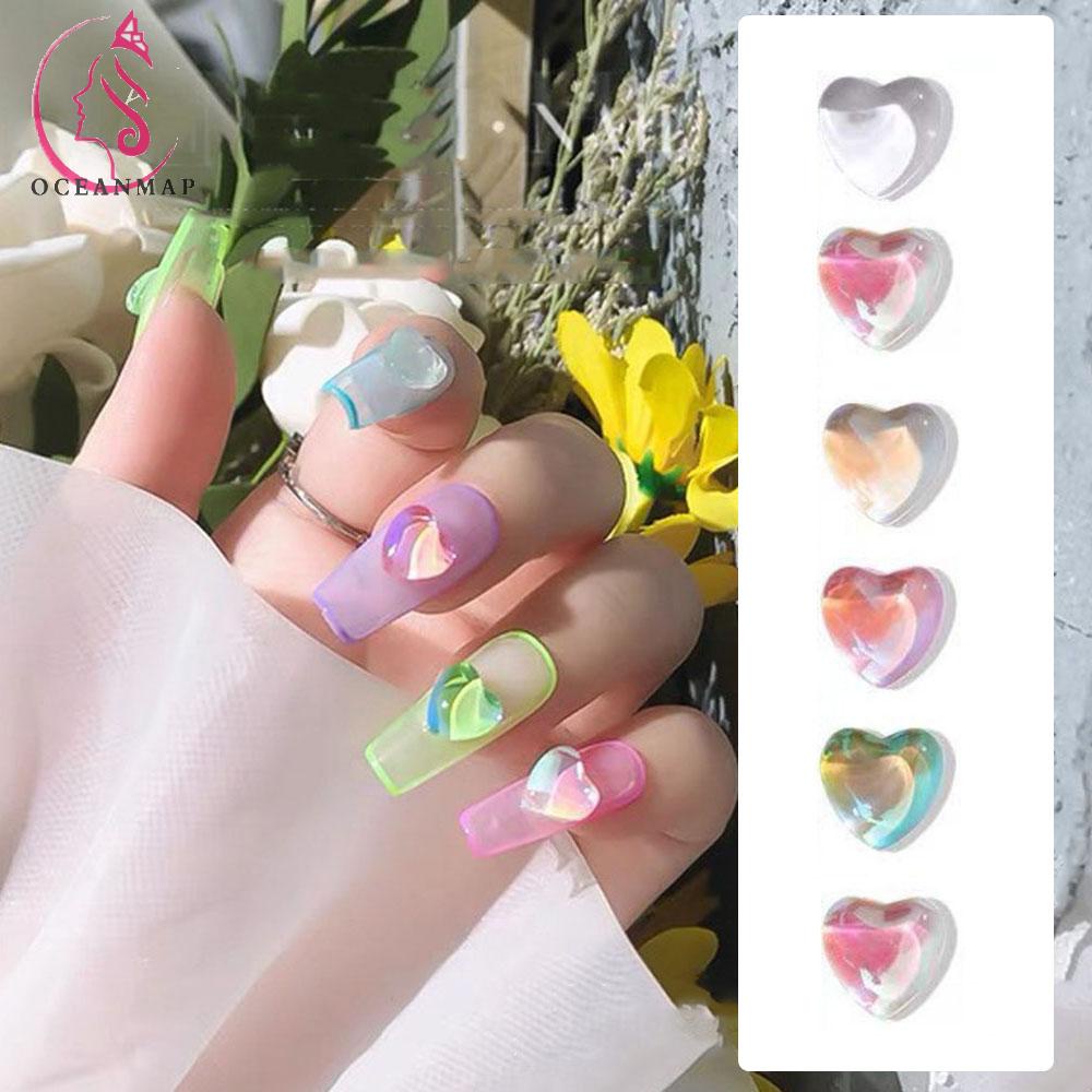 Bộ 10 Phụ Kiện Trang Trí Móng Tay Hình Trái Tim Thủy Tinh Dễ Thương