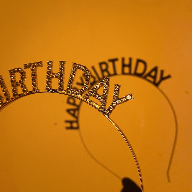 Cài Tóc Hình Vương Miện Đính Đá Lấp Lánh Vui Nhộn Dành Cho Người Lớn