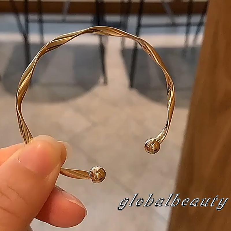 Vòng Đeo Tay Dạng Hở Màu Sắc Đơn Giản Thời Trang Cho Nữ