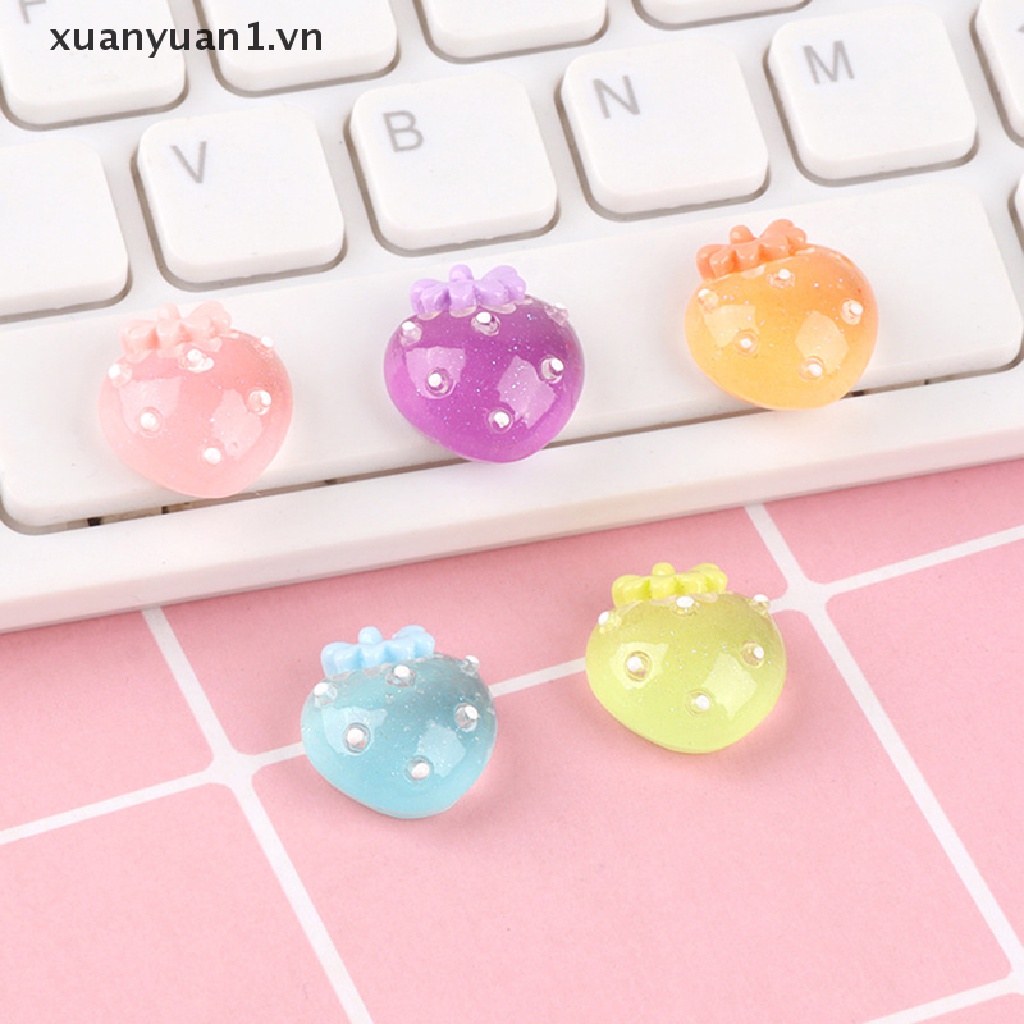 Set 5 Phụ Kiện Trang Trí Móng Tay Hình Quả Dâu 3D Dạ Quang Xinh Xắn