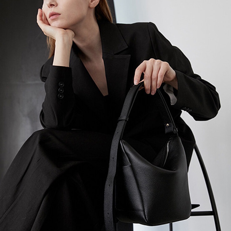 Túi Đeo Vai Bằng Da Mềm Nhỏ Gọn Dễ Phối Đồ Thời Trang Cho Nữ