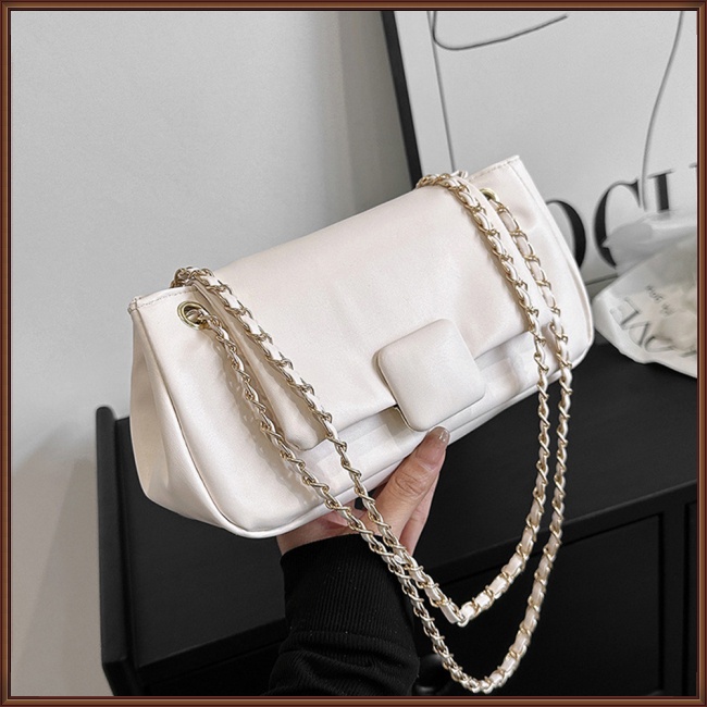 Túi Đeo Chéo Da Pu Màu Trơn Phối Dây Xích Thời Trang Cho Nữ