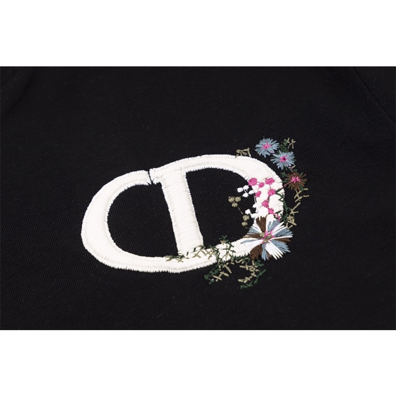 D88io &amp; - Áo Thun Tay Ngắn Dày Thêu Hoa Đường Phố Mới Nhất Thời Trang Đường Phố Cho Nam Và Nữ Cùng Phong Cáchkdyrfd