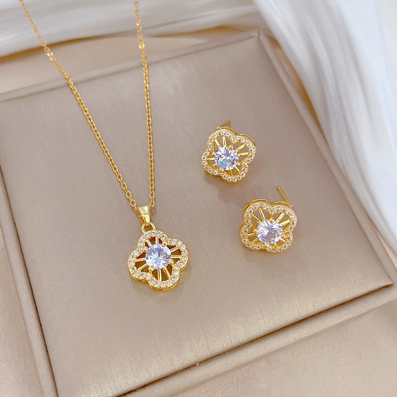 Bộ Dây Chuyền + Bông Tai Bằng Thép Titan Hình Hoa Bốn Lá Đính Đá Sang Trọng Nhẹ Nhàng Cá Tính Dành Cho Nữ