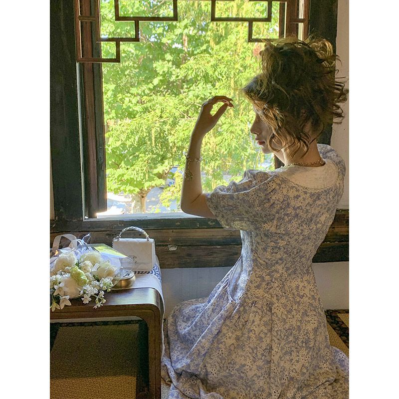 Đầm Hoa Cổ Peter Pan Phối Ren Phong Cách Pháp Thời Trang Đi Biển Cho Nữ