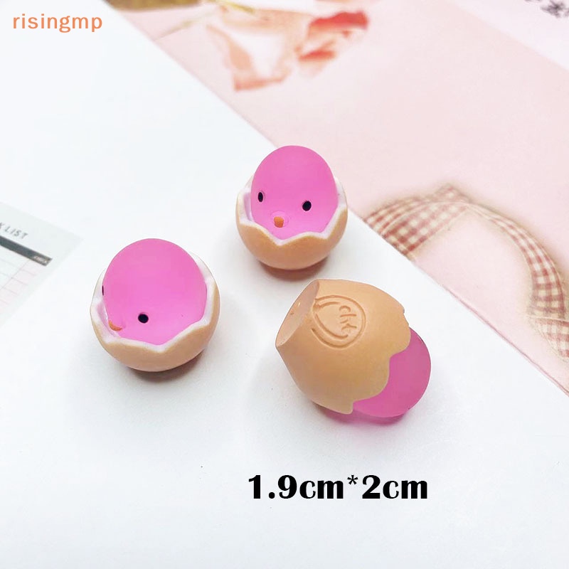 Set 2 Mô Hình Gà Con Bằng Nhựa Resin Dạ Quang Dễ Thương Trang Trí Nội Thất Xe Hơi