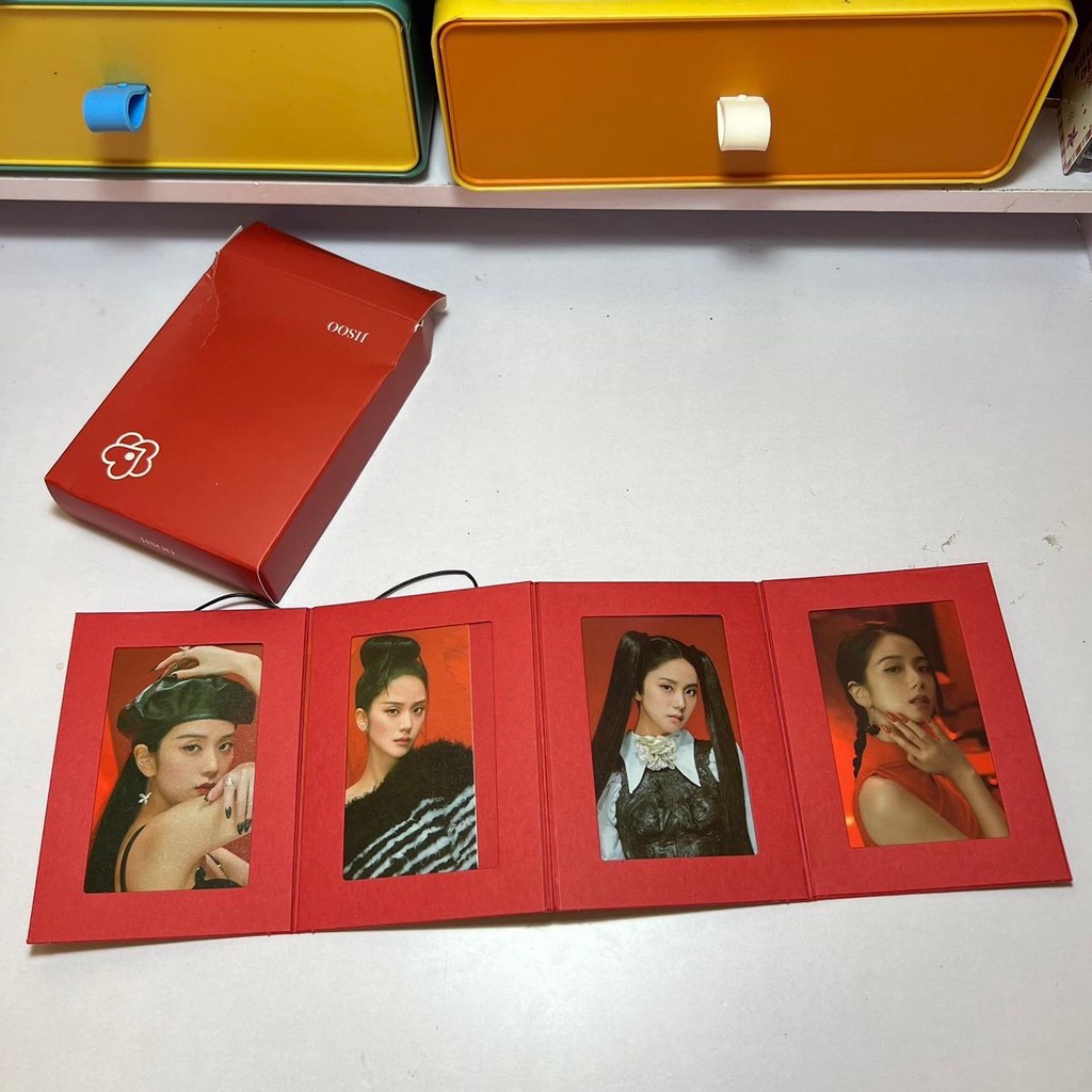 JISOO PHOTO CARD FOLDER