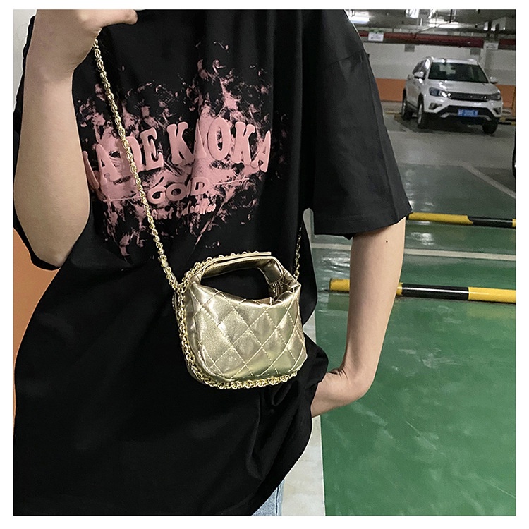 Túi Xách Đeo Vai Hình Vuông Cỡ Nhỏ Phối Dây Đeo Sợi Xích Thời Trang 2023 Cho Nữ