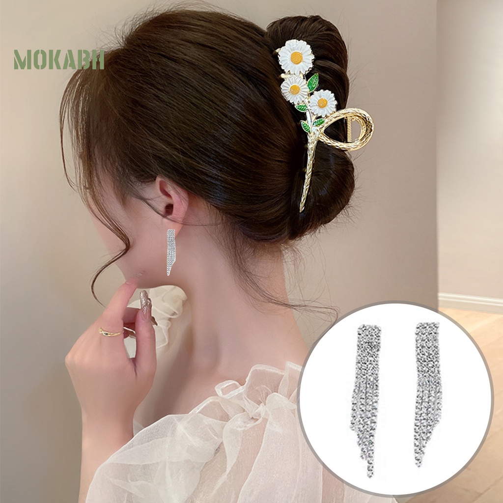 1 Bộ Vòng cổ Và Bông Tai Dài Tua Rua Đính Kim Cương Giả