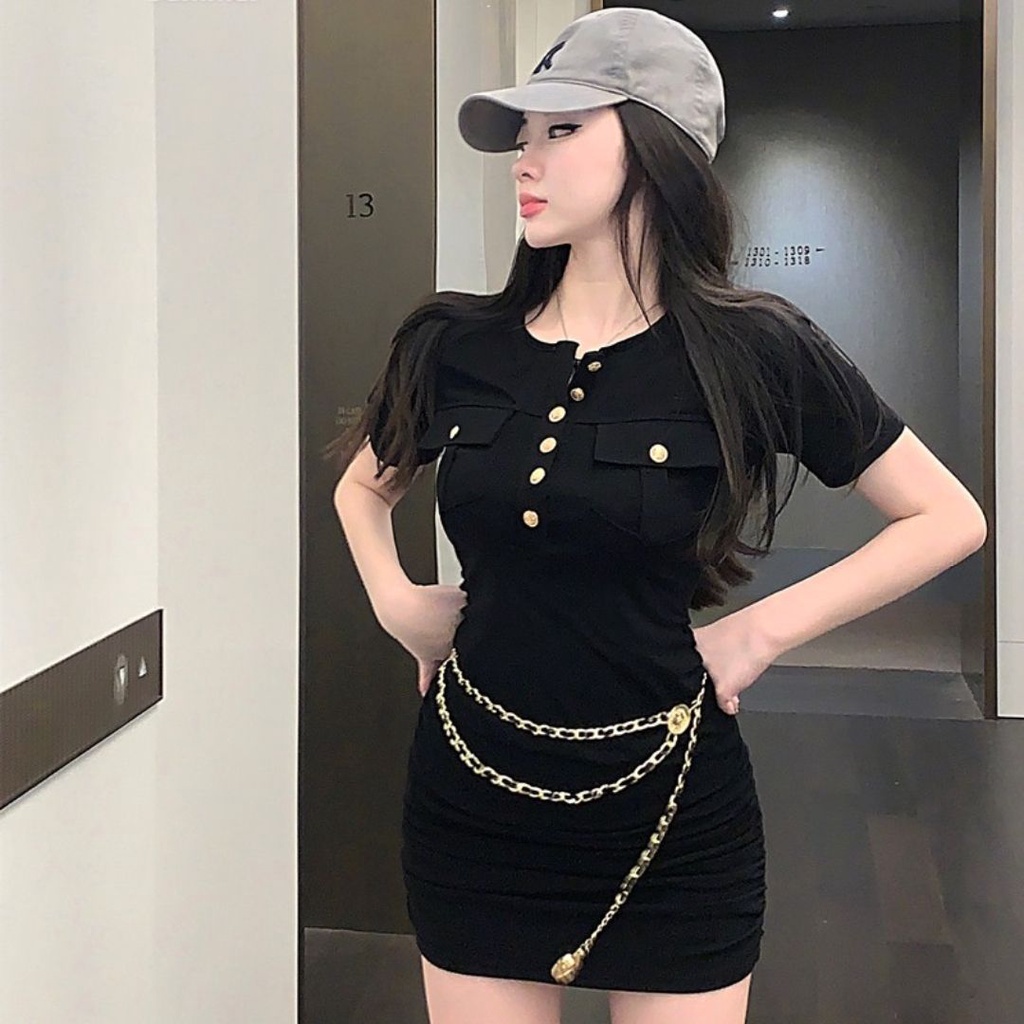 Đầm Đen Cổ Tròn Tay Ngắn Cài Nút Phong Cách Hepburn Pháp Thời Trang 2023