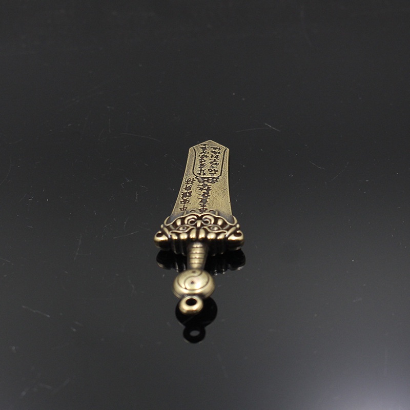 Mặt Dây Chuyền Hình Thanh Kiếm Bằng Đồng Thau Nguyên Chất Phong Cách Vintage