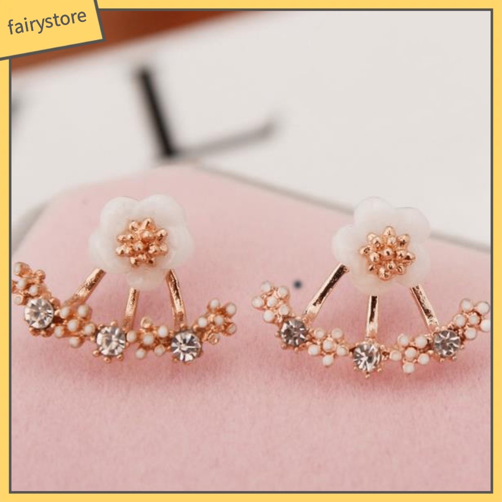 Bông Tai Hình Hoa Cúc Đính Đá Dễ Thương Dành Cho Nữ