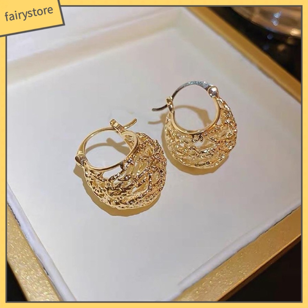 1 Đôi Bông Tai Kim Loại Rỗng Không Gây Kích Ứng Thiết Kế Sáng Tạo Thời Trang Dành Cho Nữ