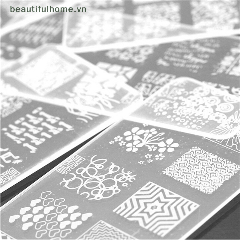 Bộ Khuôn Trang Trí Móng Tay Nghệ Thuật Độc Đáo Tiện Dụng