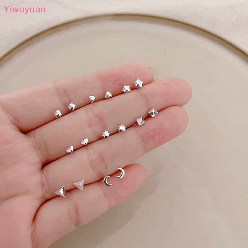 Bông Tai Hình Ngôi Sao / Trái Tim / Mặt Trăng Mini Đơn Giản Thời Trang Dự Tiệc Mới Cho Nữ