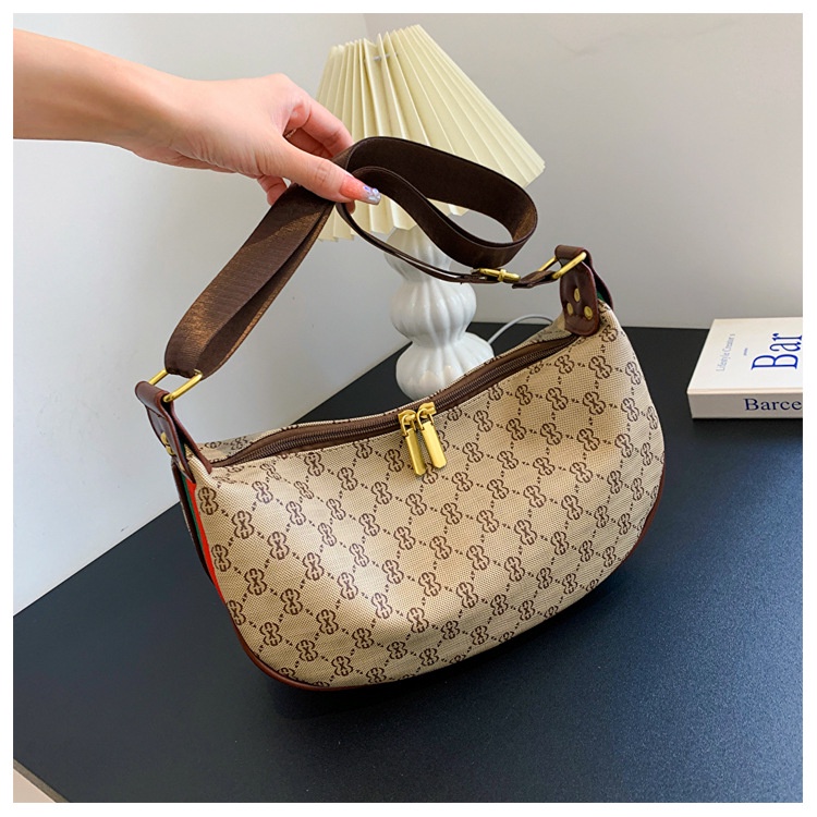 Túi Đeo Chéo In Họa Tiết Phong Cách Âu Mỹ Thời Trang Cho Nữ