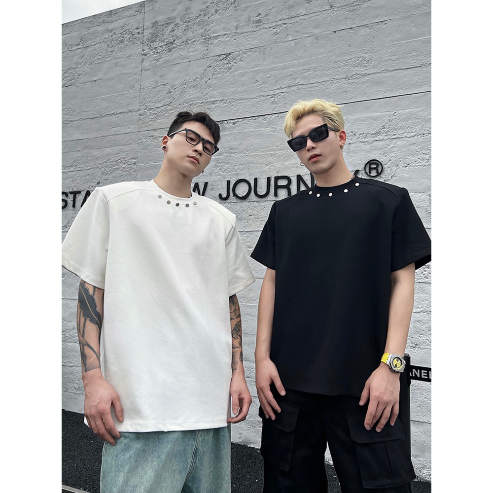 [Love Wearing Help] Áo Thun Nam Tay Ngắn Đính Đinh Tán Kim Loại Cao Cấp Phong Cách Đường Phố Hàn Quốc