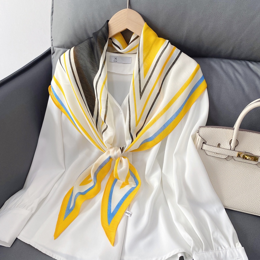 Khăn Choàng Cổ Bằng Lụa Mỏng Họa Tiết Hình Học Đính Kim Cương Giả Thời Trang Mùa Hè Phong Cách Hàn Quốc Cho Nữ